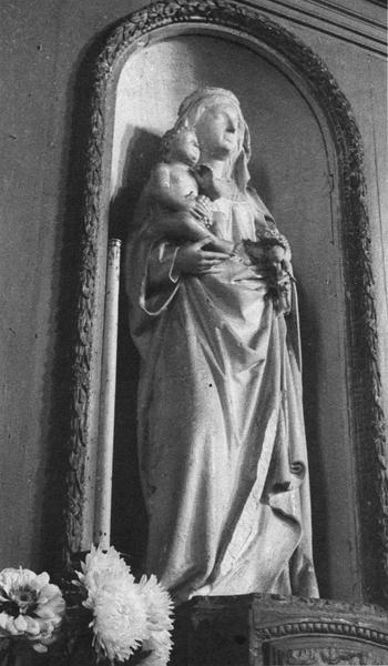 statue : Vierge à l'Enfant - © Ministère de la Culture (France), Médiathèque du patrimoine et de la photographie (objets mobiliers), tous droits réservés