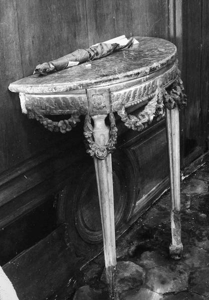 console Louis XVI - © Ministère de la Culture (France), Médiathèque du patrimoine et de la photographie (objets mobiliers), tous droits réservés