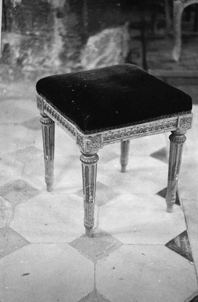 tabouret de chantre - © Ministère de la Culture (France), Médiathèque du patrimoine et de la photographie (objets mobiliers), tous droits réservés