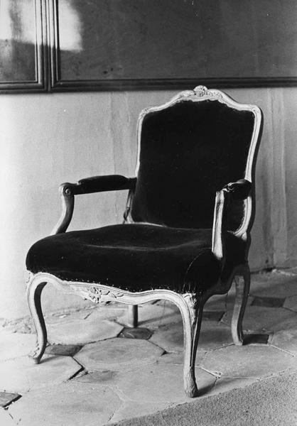 fauteuil - © Ministère de la Culture (France), Médiathèque du patrimoine et de la photographie (objets mobiliers), tous droits réservés