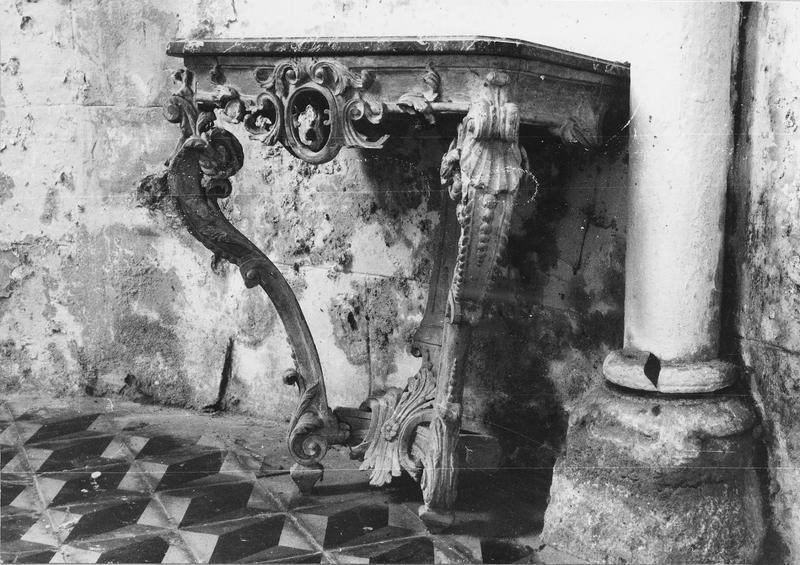 console Louis XV - © Ministère de la Culture (France), Médiathèque du patrimoine et de la photographie (objets mobiliers), tous droits réservés