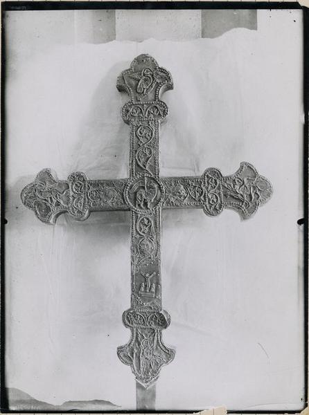 croix de procession, vue générale
