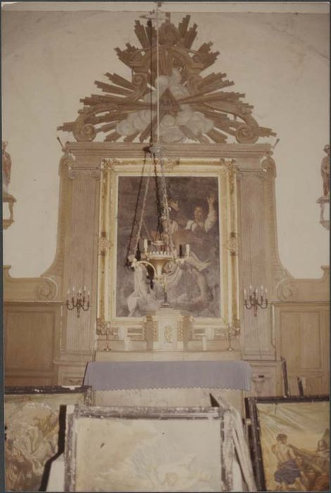 tabernacle du maître-autel, retable et tableau : Mise au tombeau - © Ministère de la Culture (France), Médiathèque du patrimoine et de la photographie, diffusion GrandPalaisRmn Photo