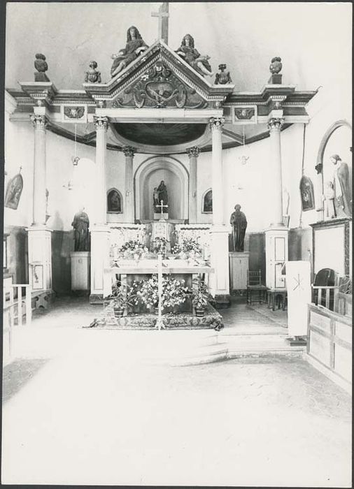 éléments de retable remontés en ciborium - © Ministère de la Culture (France), Médiathèque du patrimoine et de la photographie, diffusion GrandPalaisRmn Photo