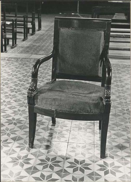 fauteuil de célébrant - © Ministère de la Culture (France), Médiathèque du patrimoine et de la photographie, diffusion GrandPalaisRmn Photo