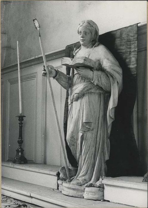 statue : Sainte Geneviève ? - © Ministère de la Culture (France), Médiathèque du patrimoine et de la photographie, diffusion GrandPalaisRmn Photo