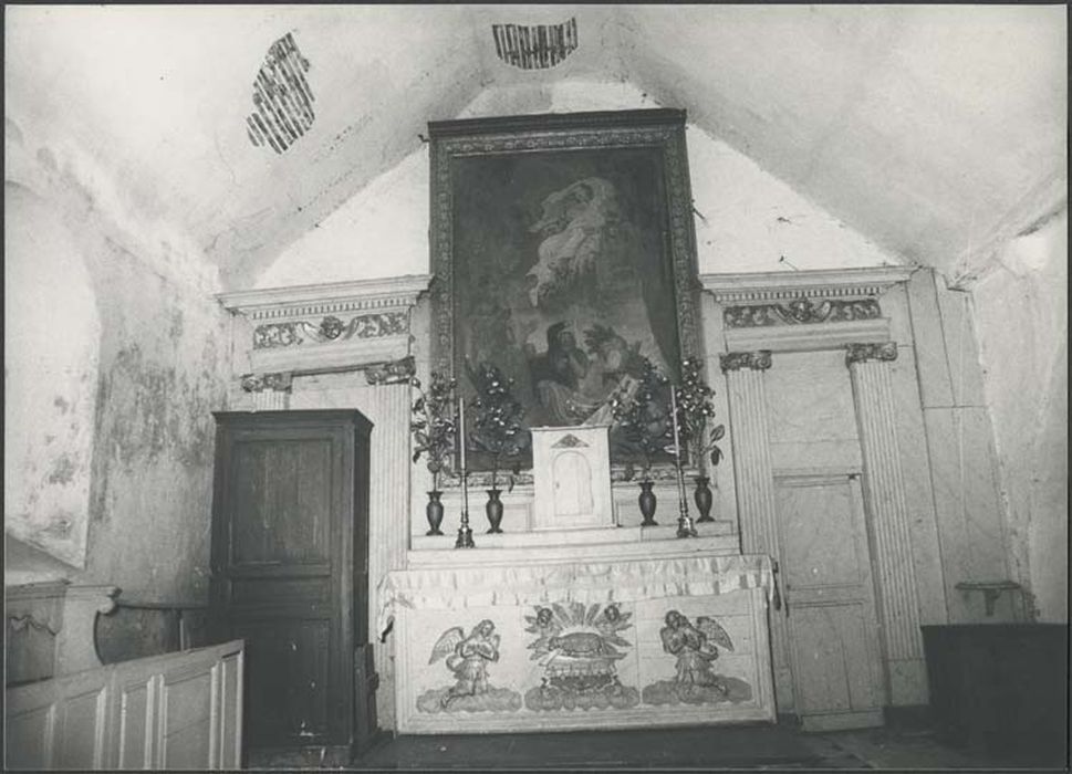 autel latéral nord, retable, tableau et son cadre : Assomption, clôture et banc - © Ministère de la Culture (France), Médiathèque du patrimoine et de la photographie, diffusion GrandPalaisRmn Photo