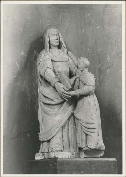 groupe sculpté : Education de la Vierge par sainte Anne - © Ministère de la Culture (France), Médiathèque du patrimoine et de la photographie, diffusion GrandPalaisRmn Photo