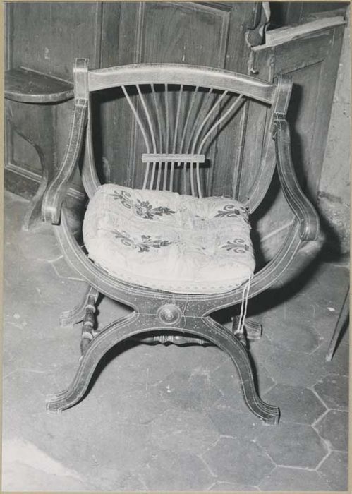 fauteuil de célébrant - © Ministère de la Culture (France), Médiathèque du patrimoine et de la photographie, diffusion GrandPalaisRmn Photo