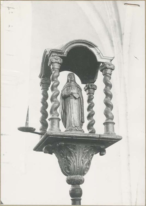 bâton de procession et sa statue (statuette) : Sainte Osmanne - © Ministère de la Culture (France), Médiathèque du patrimoine et de la photographie, diffusion GrandPalaisRmn Photo