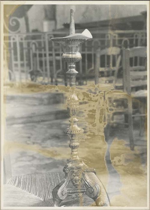 4 chandeliers et clôture de choeur
