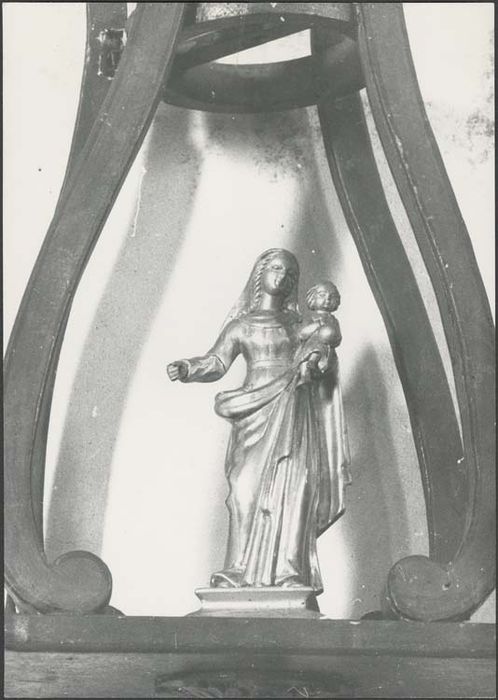 bâton de procession et statue (statuette) : Vierge à l'Enfant