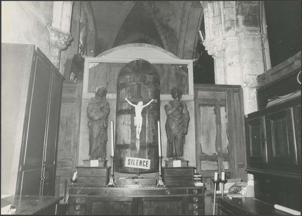 deux statues de poutre de gloire : Vierge et Saint Jean - © Ministère de la Culture (France), Médiathèque du patrimoine et de la photographie, diffusion GrandPalaisRmn Photo