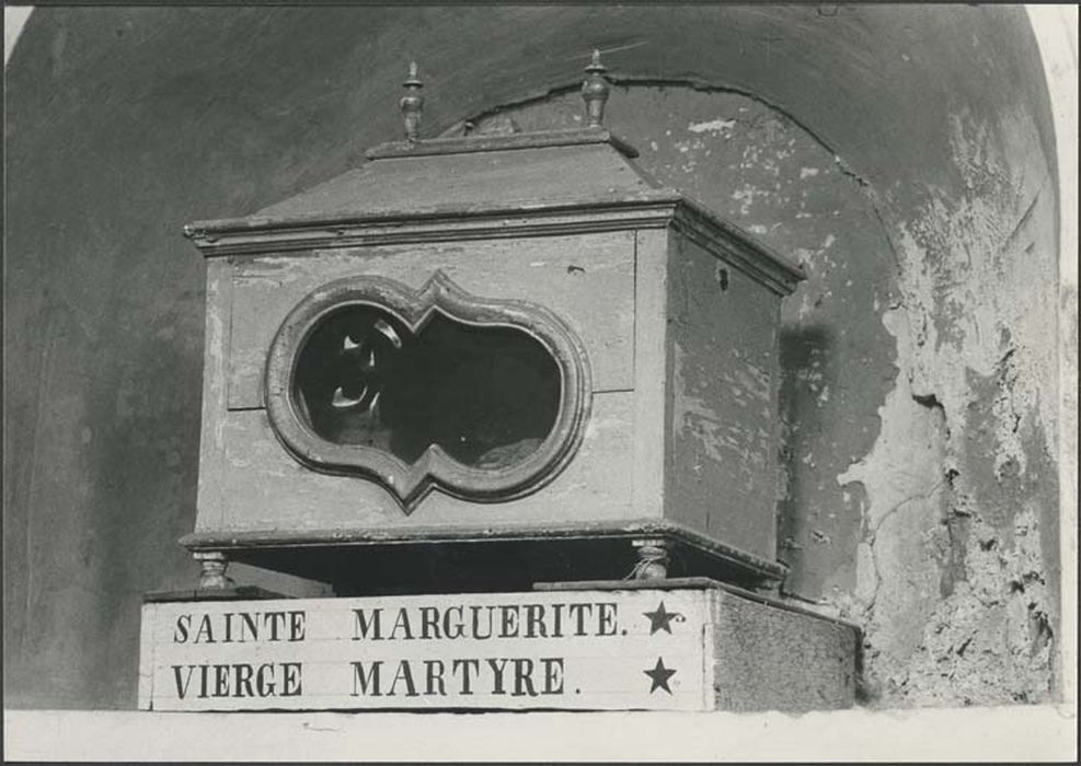 deux châsses - © Ministère de la Culture (France), Médiathèque du patrimoine et de la photographie, diffusion GrandPalaisRmn Photo