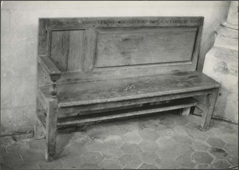 bancs de fidèles