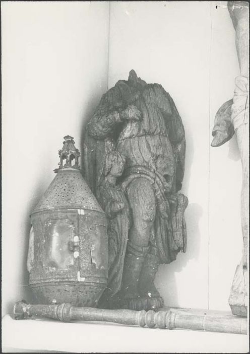 groupe sculpté : Saint Roch et l'ange ;lanterne de procession - © Ministère de la Culture (France), Médiathèque du patrimoine et de la photographie, diffusion GrandPalaisRmn Photo