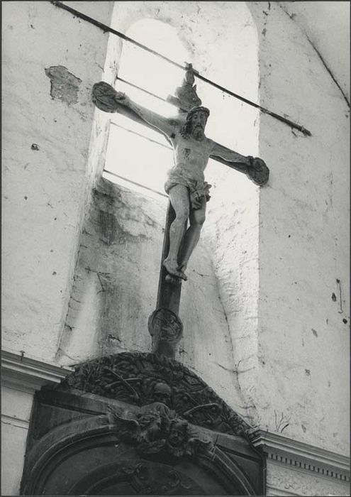 statue : Christ en croix - © Ministère de la Culture (France), Médiathèque du patrimoine et de la photographie, diffusion GrandPalaisRmn Photo