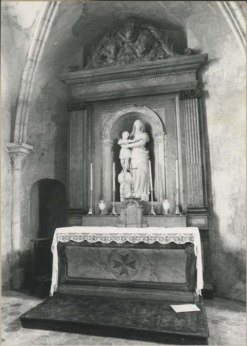 autel de la Vierge, degré, tabernacle et retable - © Ministère de la Culture (France), Médiathèque du patrimoine et de la photographie, diffusion GrandPalaisRmn Photo