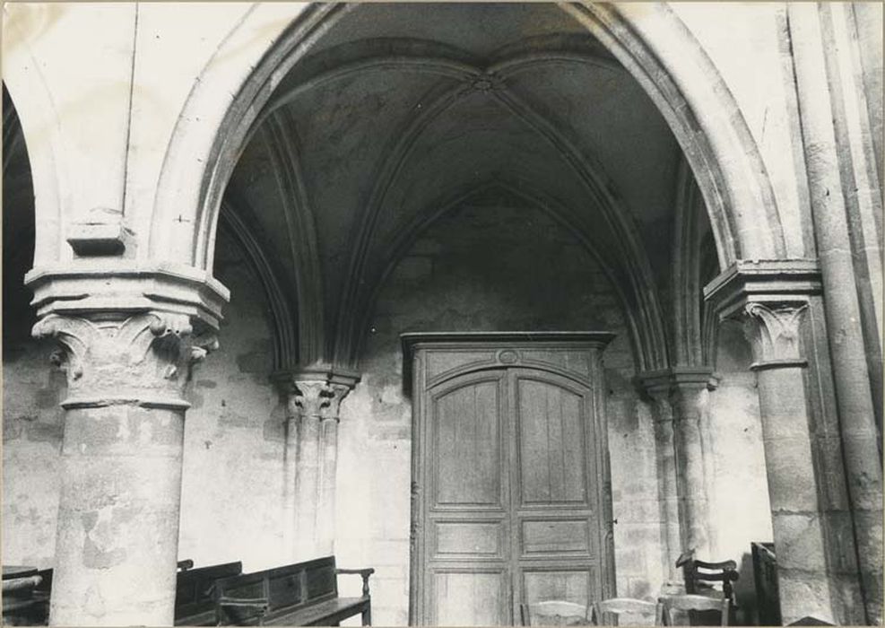 tambour de la porte du collatéral nord - © Ministère de la Culture (France), Médiathèque du patrimoine et de la photographie, diffusion GrandPalaisRmn Photo