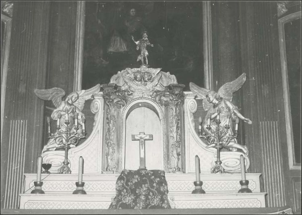 retable du maître-autel et trois tableaux : Ascension, Saint Vincent et Saint Eutrope