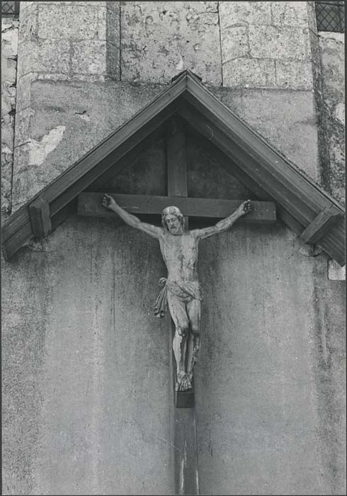 statue : Christ en croix - © Ministère de la Culture (France), Médiathèque du patrimoine et de la photographie, diffusion GrandPalaisRmn Photo