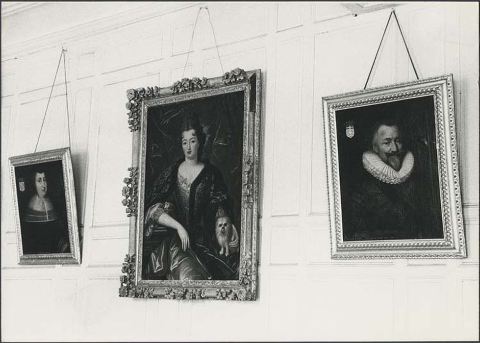 trois tableaux : Claude de Meaux, veuve de Philippe de Brichanteau, Femme supposée être la petite fille de Vauban et Guillaume de Meaux - © Ministère de la Culture (France), Médiathèque du patrimoine et de la photographie, diffusion GrandPalaisRmn Photo