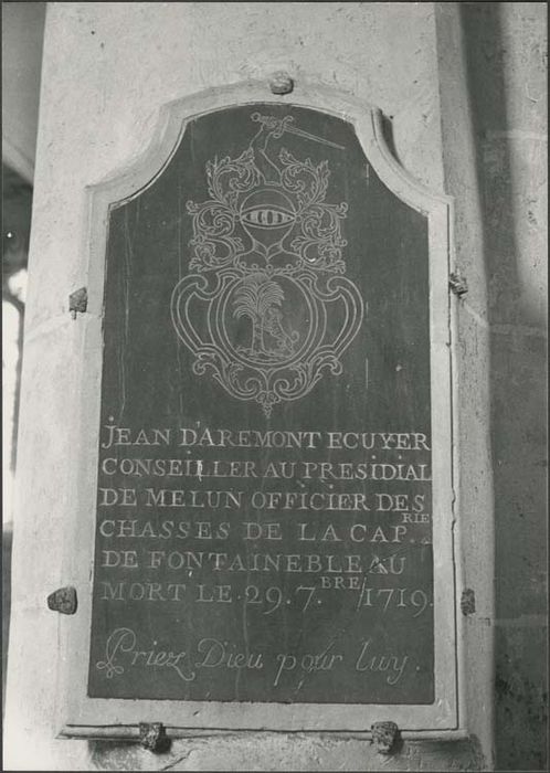 plaque funéraire de Jean d'Aremont - © Ministère de la Culture (France), Médiathèque du patrimoine et de la photographie, diffusion GrandPalaisRmn Photo