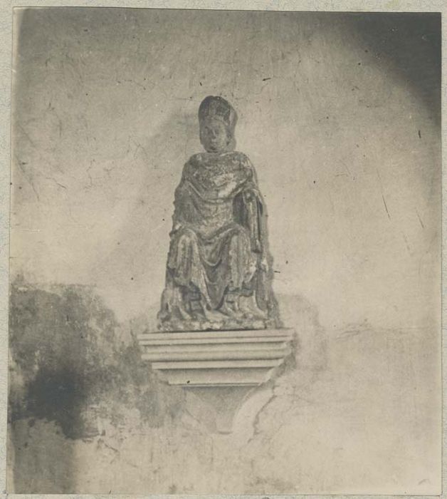 statue : Saint Evêque