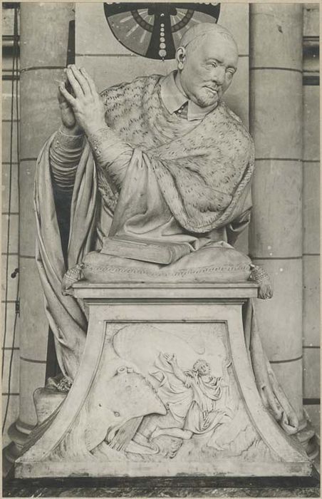 Statue funéraire (orant) du cardinal de Bérulle