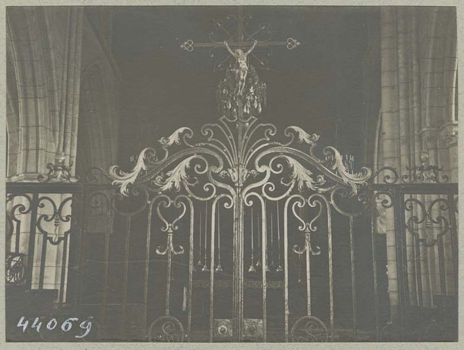 clôture de choeur (grille)