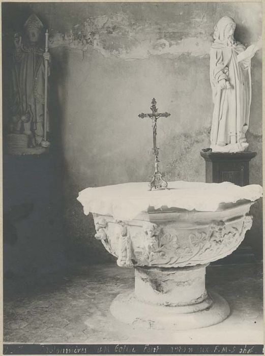 fonts baptismaux - © Ministère de la Culture (France), Médiathèque du patrimoine et de la photographie, diffusion GrandPalaisRmn Photo
