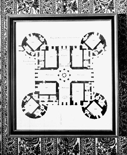 Plan des entresols du 2e étage du donjon