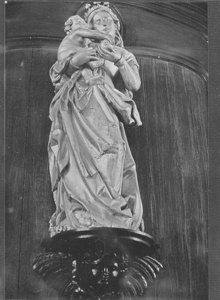 statue : Vierge à l'enfant, vue générale