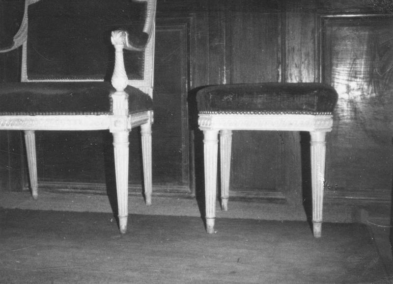 tabouret, vue générale