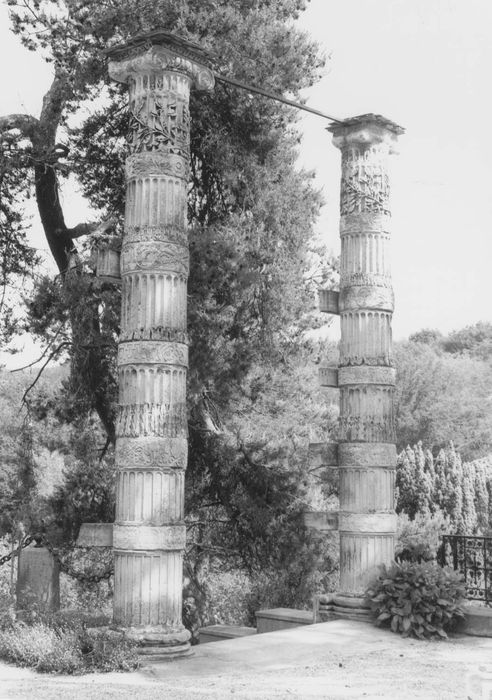 colonnes (2) ioniques