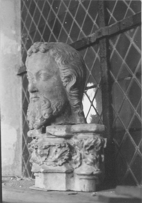 fragment de statue : Tête dite de Saint Nicodème