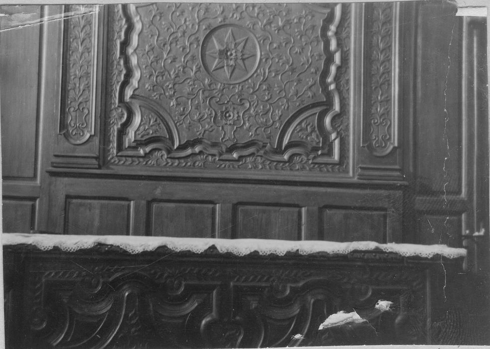 banc d'oeuvre, détail - © Ministère de la Culture (France), Médiathèque du patrimoine et de la photographie, diffusion RMN-GP