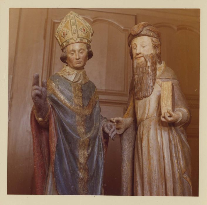 statues : saint Antoine, saint évêque, vue partielle - © Ministère de la Culture (France), Médiathèque du patrimoine et de la photographie, diffusion RMN-GP
