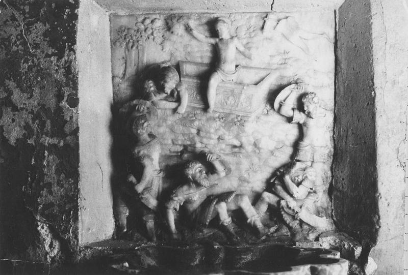 bas-relief : la Résurrection du Christ, vue générale - © Ministère de la Culture (France), Médiathèque du patrimoine et de la photographie (objets mobiliers), tous droits réservés