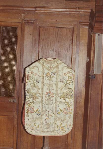 chasuble, vue générale