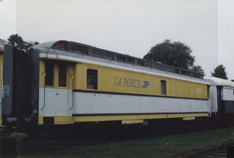 wagon (voiture-poste PE 907), vue générale - © Ministère de la Culture (France), Médiathèque du patrimoine et de la photographie (objets mobiliers), tous droits réservés