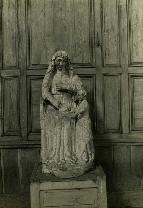 groupe sculpté : Education de la Vierge par sa mère Anne