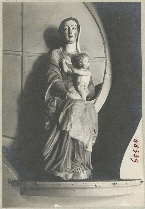 statue : Vierge à l'Enfant