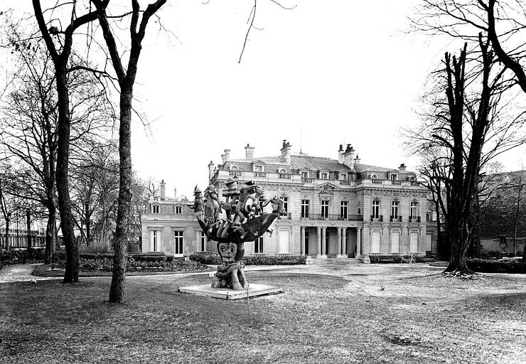 Vue d'ensemble prise du jardin