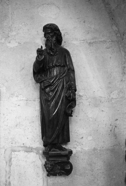 statue, fragment provenant de l'ancien jubé et de la clôture du choeur des religieux : saint Marc