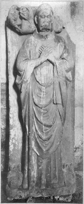 tombeau (gisant), de l'abbé Guillaume