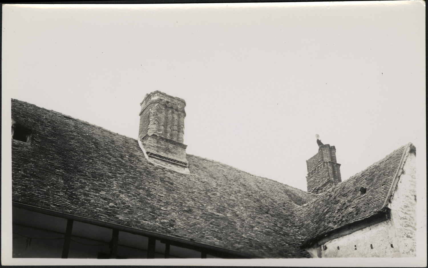 Détail du toit et des cheminées