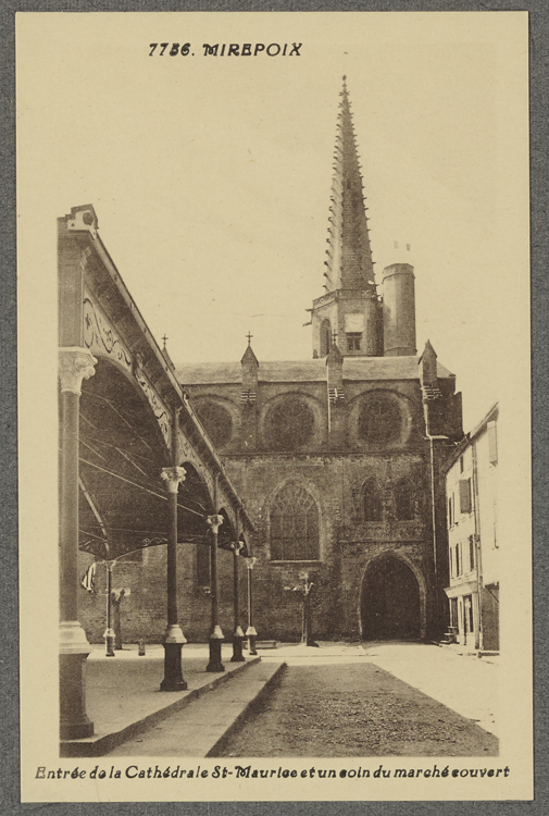 Vue d’ensemble et coin du marché couvert