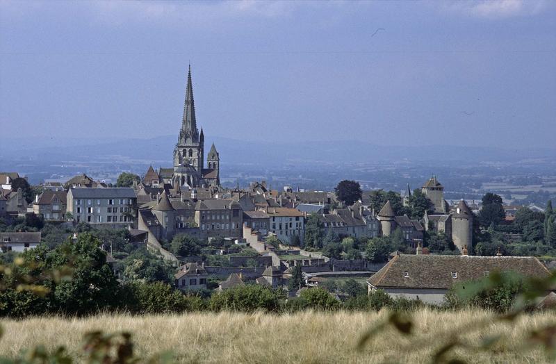 Vue générale de la ville et la cathédrale