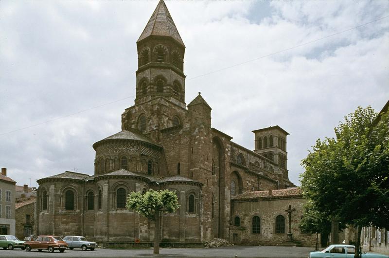 Basilique Saint-Julien